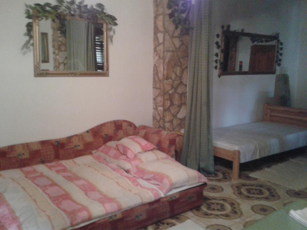 Felso Fogado Bed & Breakfast Felsőtold Exterior foto