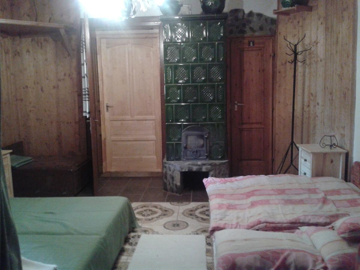 Felso Fogado Bed & Breakfast Felsőtold Exterior foto