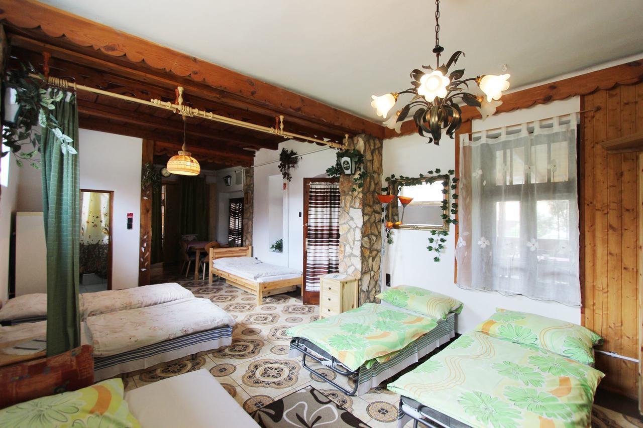 Felso Fogado Bed & Breakfast Felsőtold Exterior foto