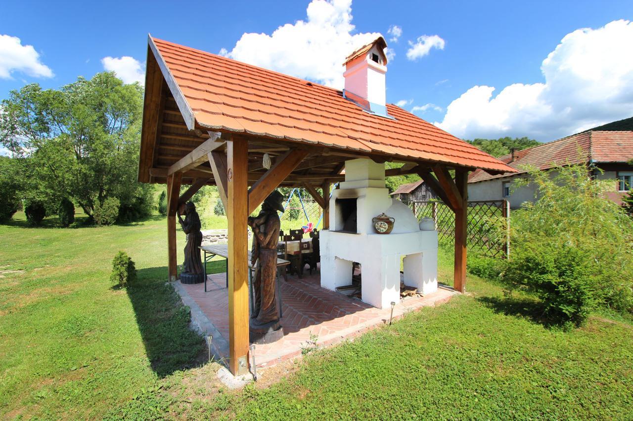 Felso Fogado Bed & Breakfast Felsőtold Exterior foto