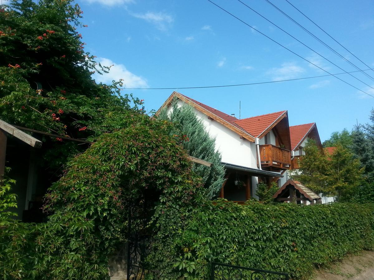 Felso Fogado Bed & Breakfast Felsőtold Exterior foto