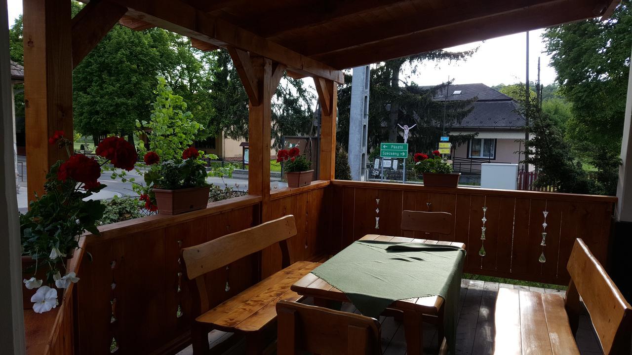 Felso Fogado Bed & Breakfast Felsőtold Exterior foto