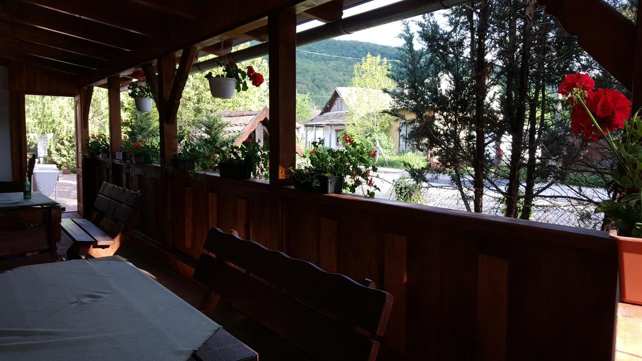 Felso Fogado Bed & Breakfast Felsőtold Exterior foto