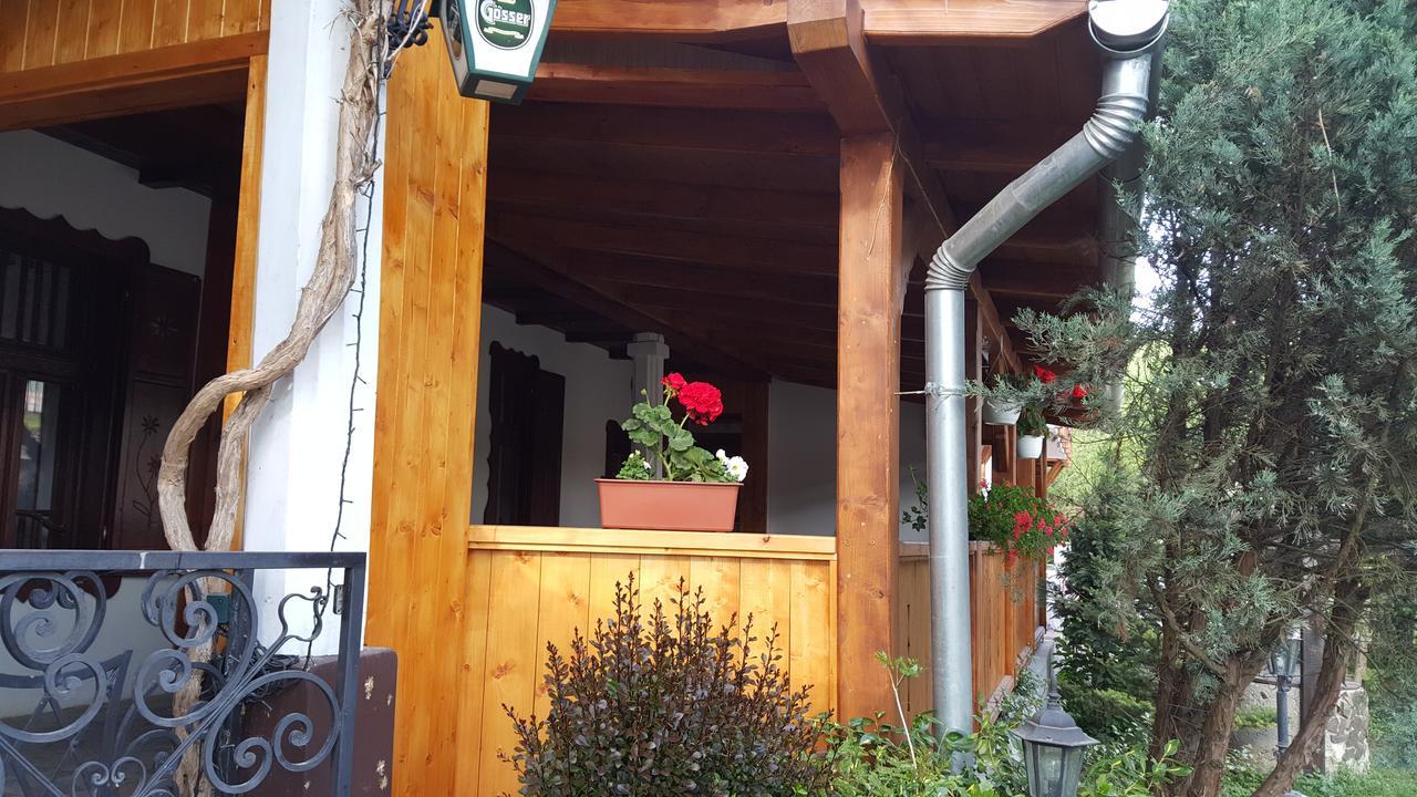 Felso Fogado Bed & Breakfast Felsőtold Exterior foto