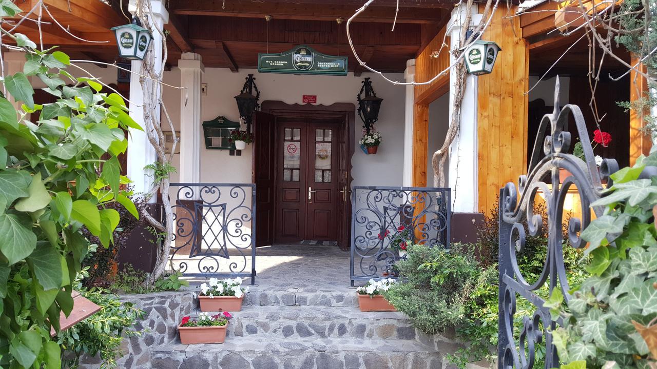 Felso Fogado Bed & Breakfast Felsőtold Exterior foto