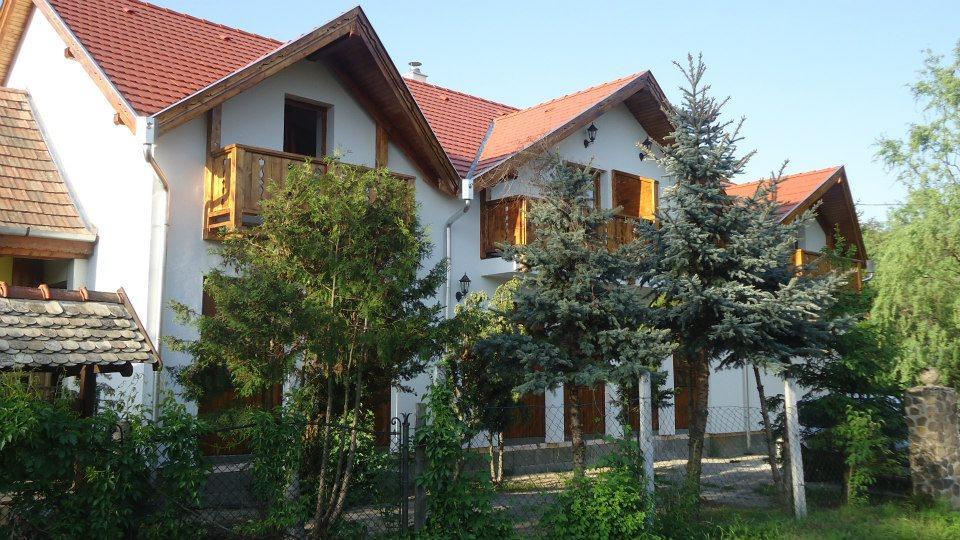 Felso Fogado Bed & Breakfast Felsőtold Exterior foto